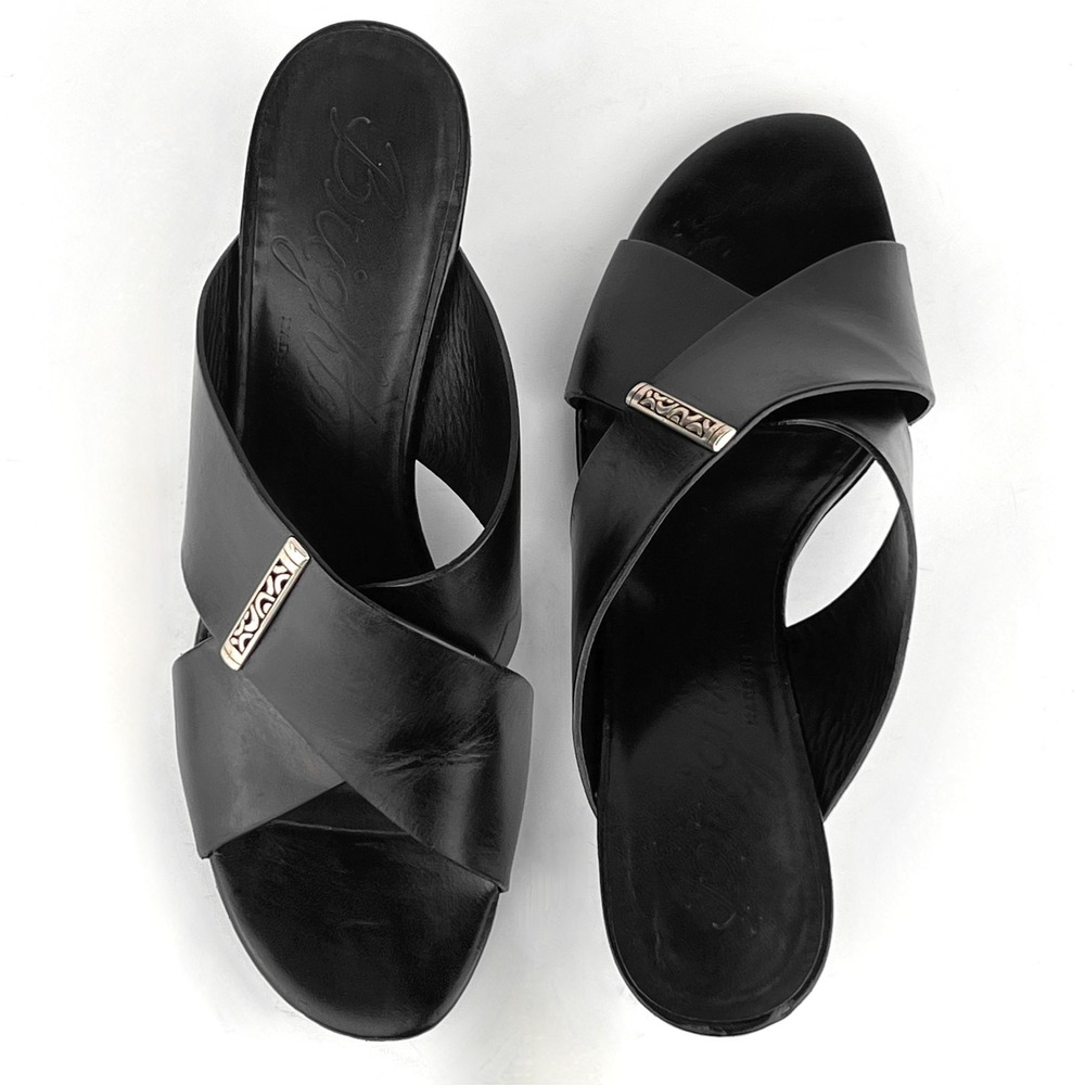 Brighton Tiegs Vacchetta Heeled Sandals Black Leather Silver Hardware Sz 8 Italy - Picture 3 of 9